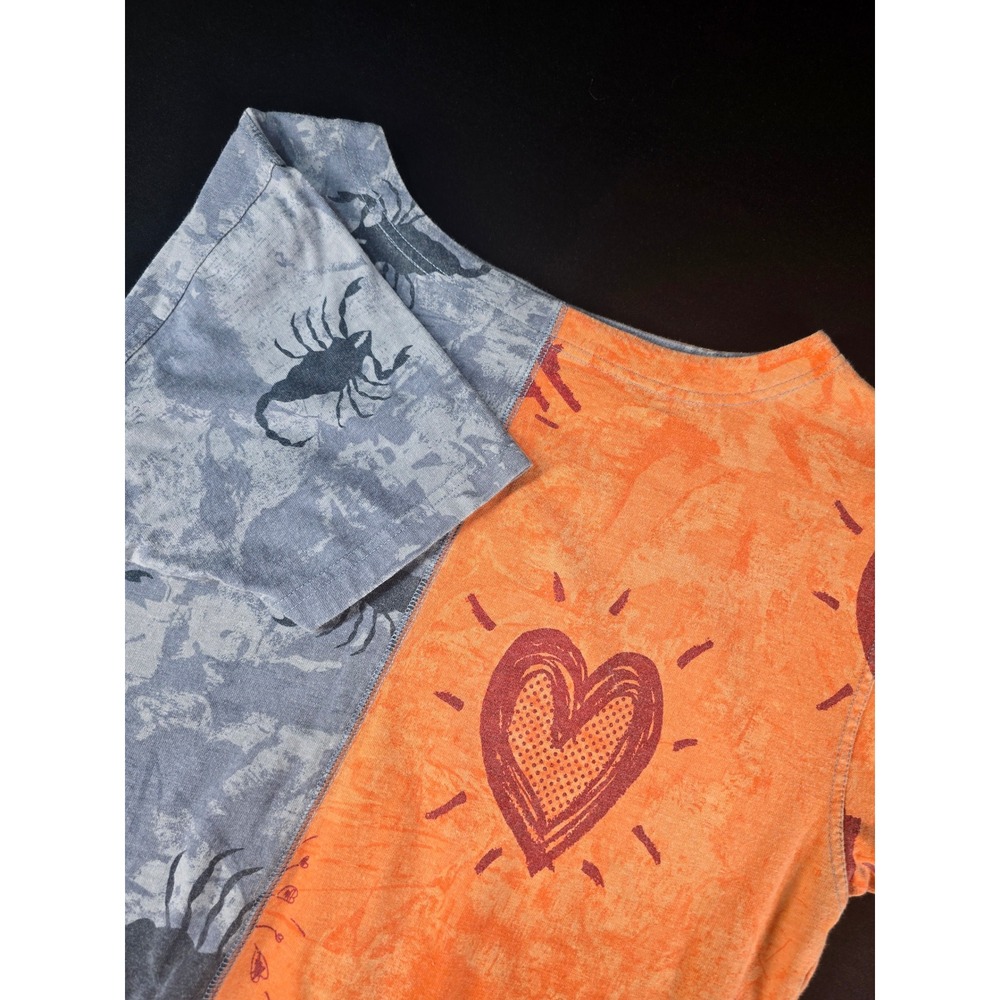 Wave Board American Design Split Panel Scorpion Heart T-Shirt Orange Grey Mens M